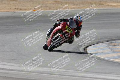 media/Feb-07-2025-CVMA Friday Practice (Fri) [[7034960ba2]]/4-Racer 4/Session 3 (Turn 8)/